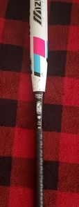 Mizuno Softball Bat